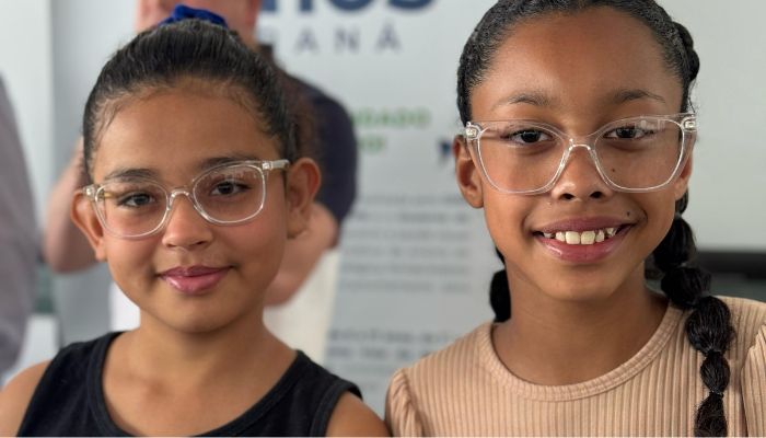  Governo do Estado entrega mais 1.162 óculos para alunos da rede pública em 14 cidades